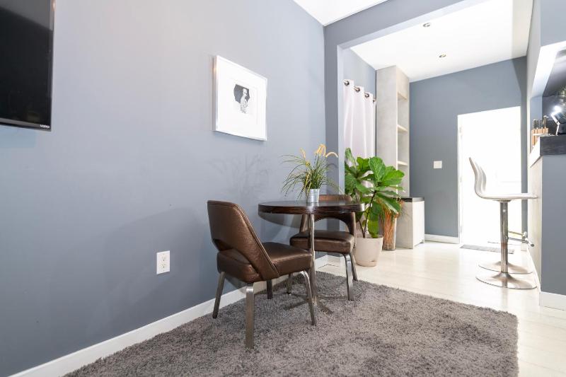 Sunny Days Apartments - image 13