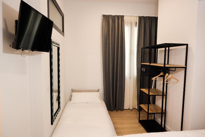 Calma Places - image 14