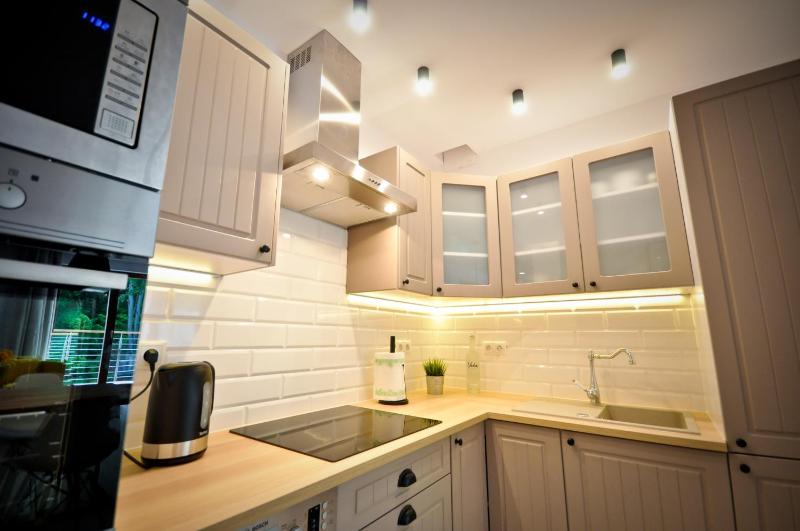 Unique Apartment Aquarius II - image 12