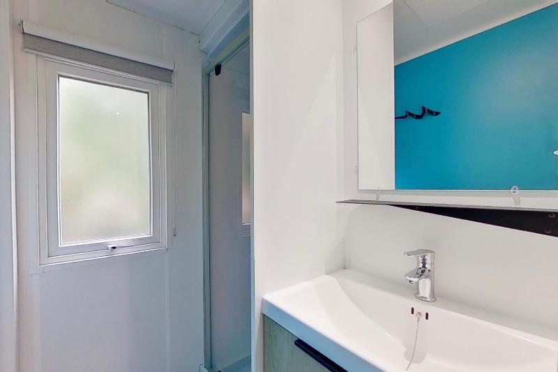 Mobile Home image 2