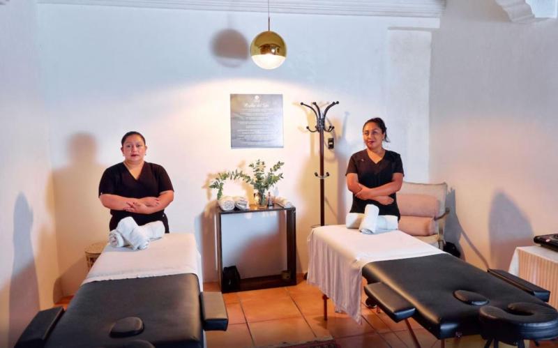 Naif Boutique Hotel - image 11