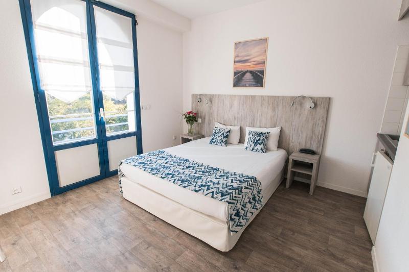 Superior Studio image 4