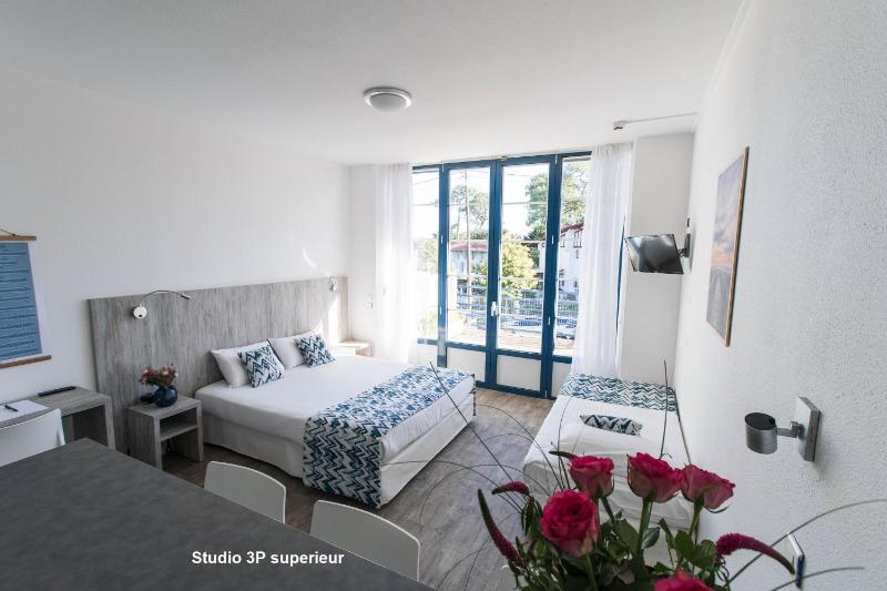 Superior Studio image 4