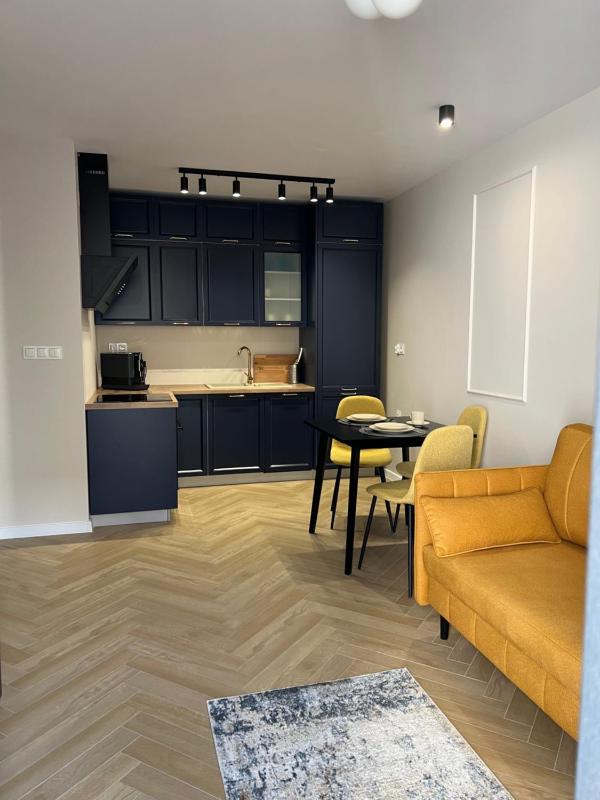 APARTAMENT DISCReeT SLeeP iN CITY CENTER PARKING GARAŻ KOZIA KIELCE - image 9