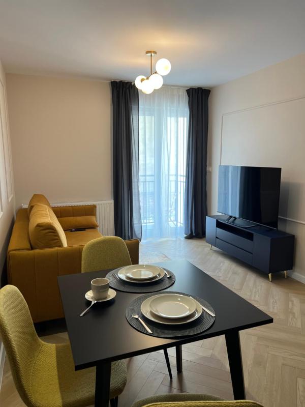 APARTAMENT DISCReeT SLeeP iN CITY CENTER PARKING GARAŻ KOZIA KIELCE - image 3