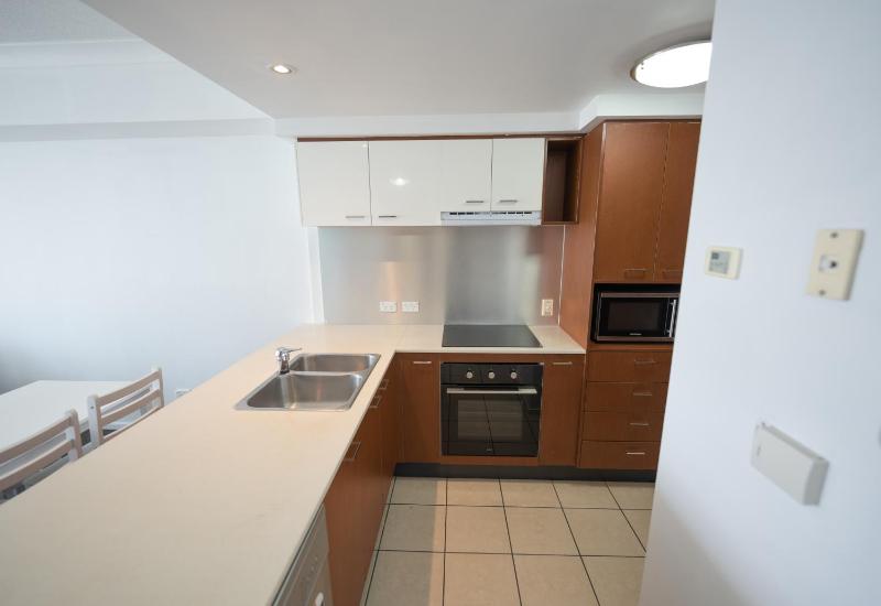 Chevron Renaissance - Resort Style Living by Gold Coast Premium - image 10