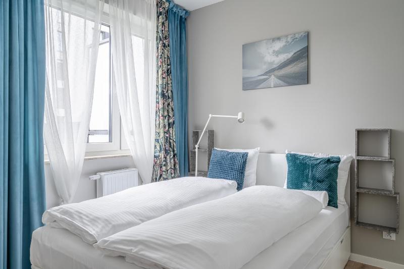 RentPlanet - Port Popowice - image 16