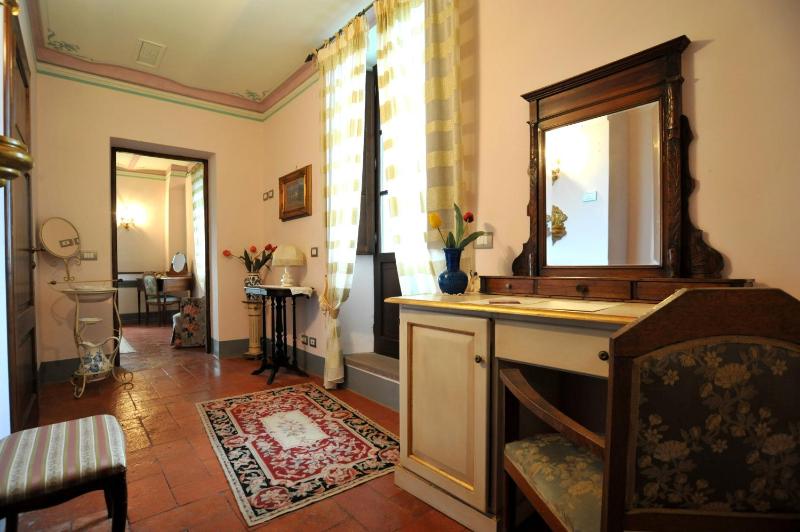 Superior Double Room image 4