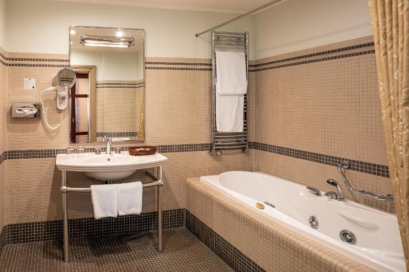 Goliath Suite image 2