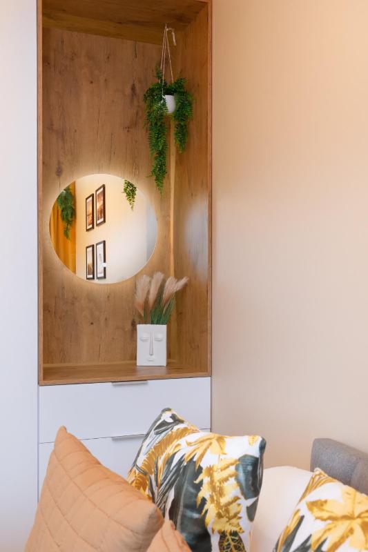 Perłowa Przystań Seaside Apartment by Noclegi Renters - image 26