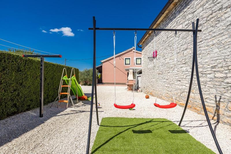House Ulika - managed by Travel Istria - image 40