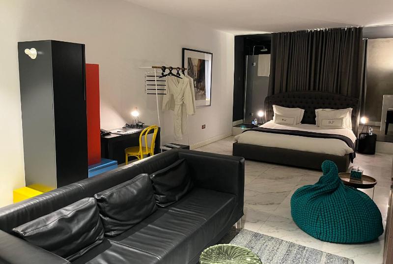 Grand Deluxe Double Room image 2