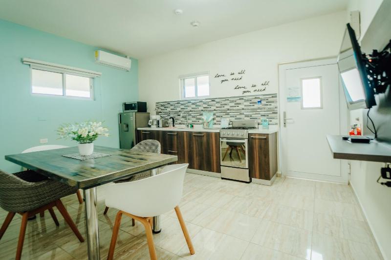 Hotel RH Boutique Aruba - image 21