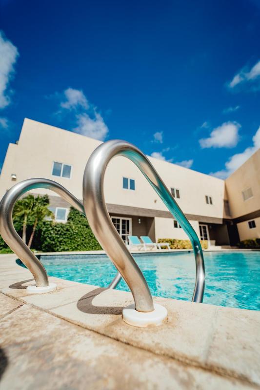 Hotel RH Boutique Aruba - image 32