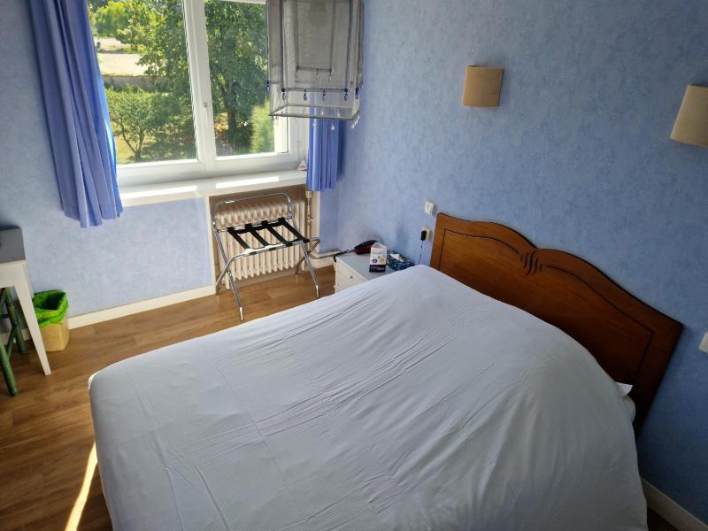 Standard Double Room image 2