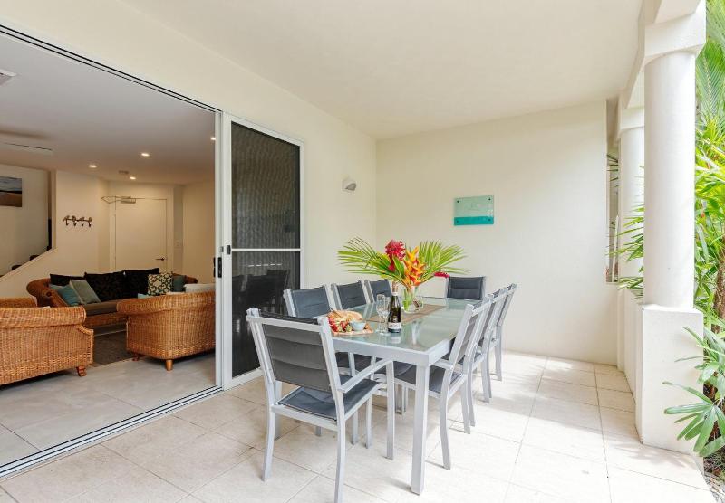 7 Plantation House - image 7