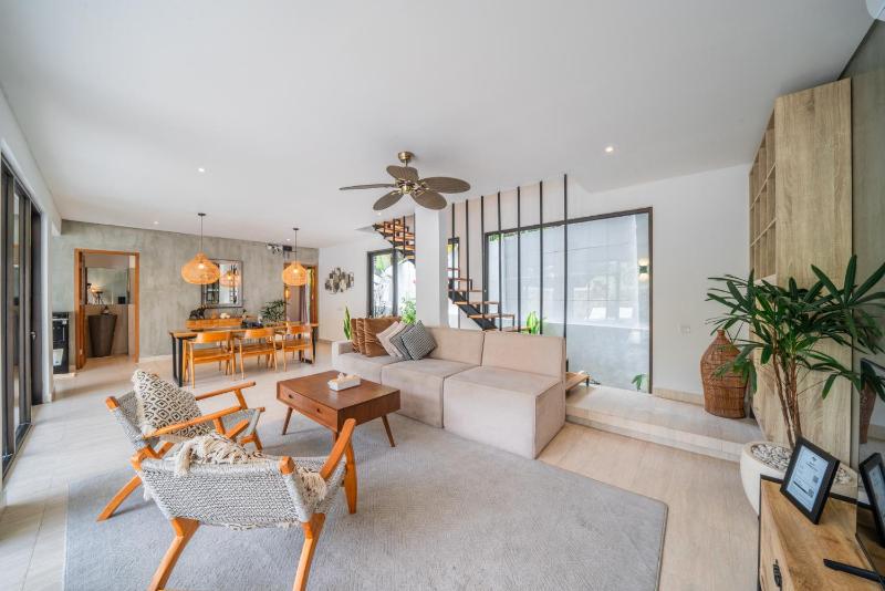 Villa Anna - Stylish 3BR Brand New Villa in Canggu - image 8