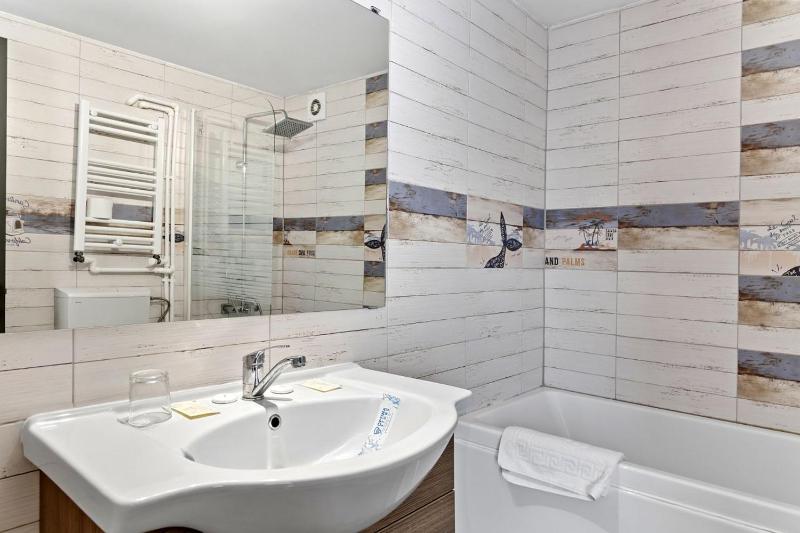 Hotel Aqua Park - image 17