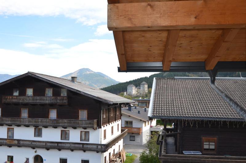 Apartment with Mountain View image 3