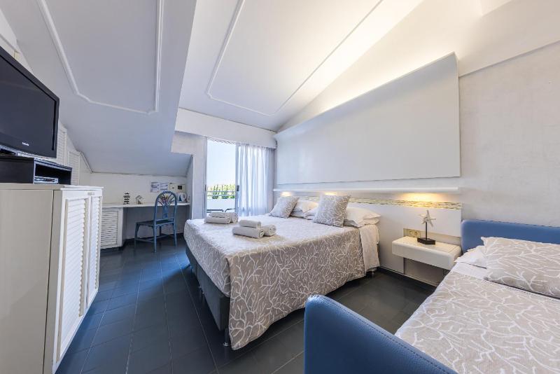 Triple Room image 1