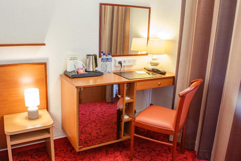 Hôtel Astoria - image 6