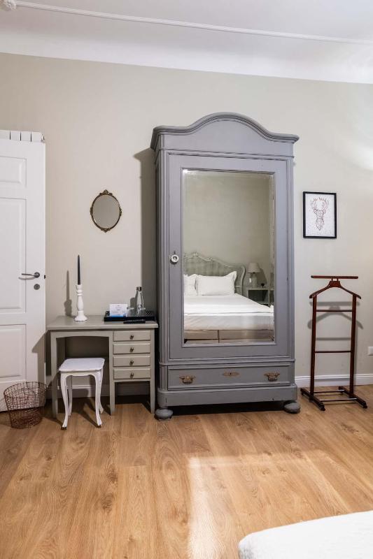 Triple Room with Private External Bathroom image 2