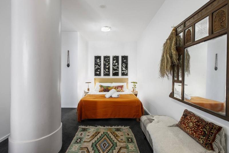 'Eclectic on Degraves St' A High-End Heritage Abode - image 7