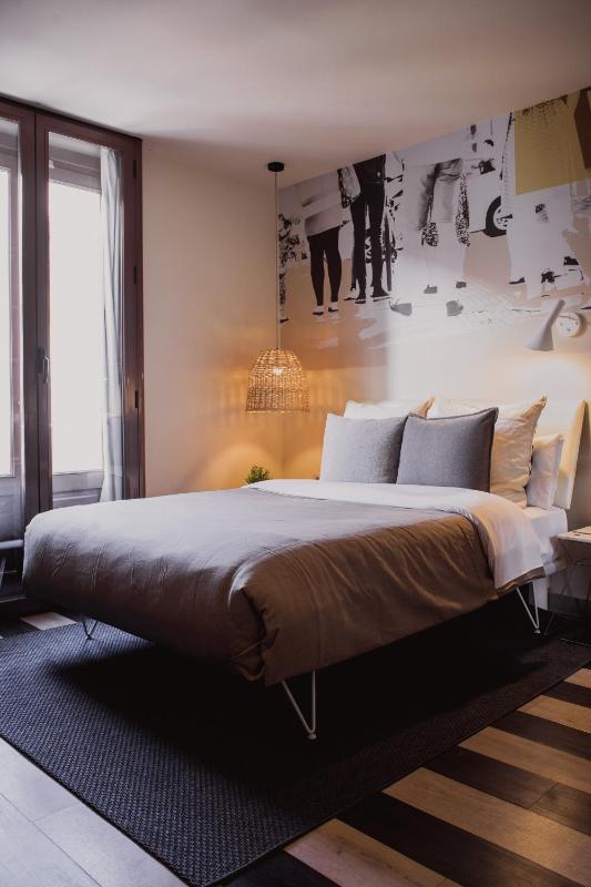 Superior Double Room image 4