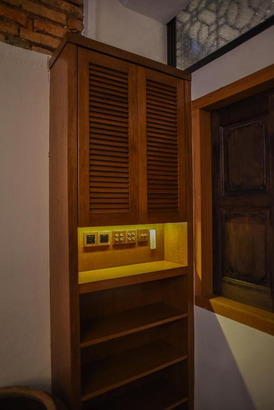 Hidden Mansion with Private Pool - image 3