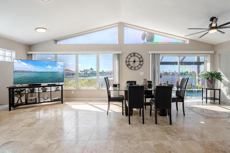 Heated Pool Beautiful Sunsets Fishing Dock- Villa Thunderbird View - Roelens Vacations - image 36