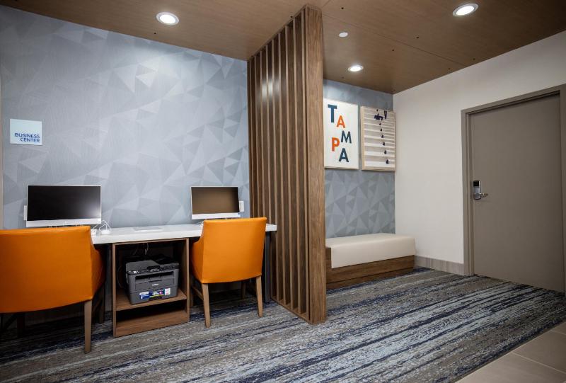 Holiday Inn Express & Suites Tampa Stadium ¿ Airport Area By IHG - image 24