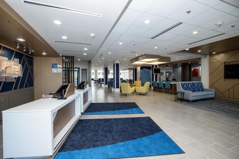 Holiday Inn Express & Suites Tampa Stadium ¿ Airport Area By IHG - image 23