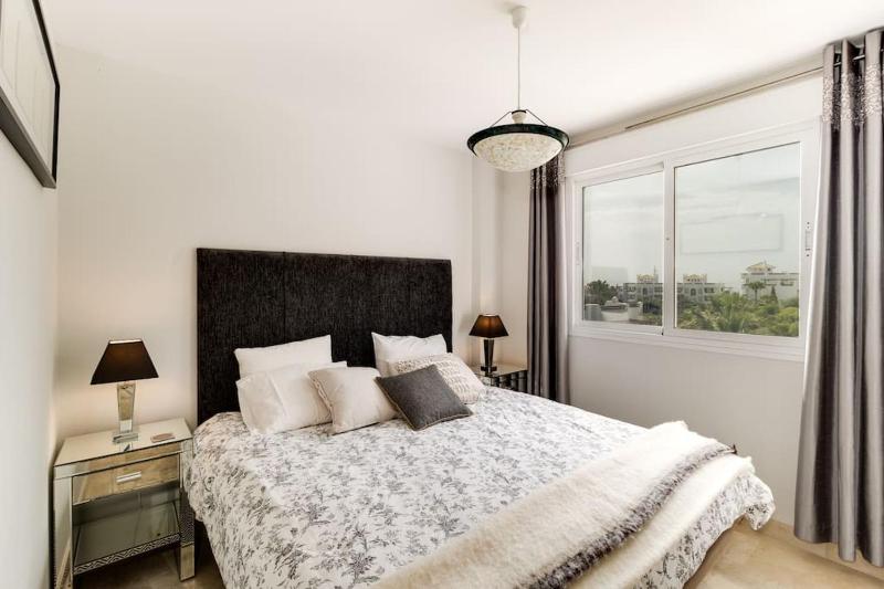 Your Dream Penthouse in Selwo - image 25