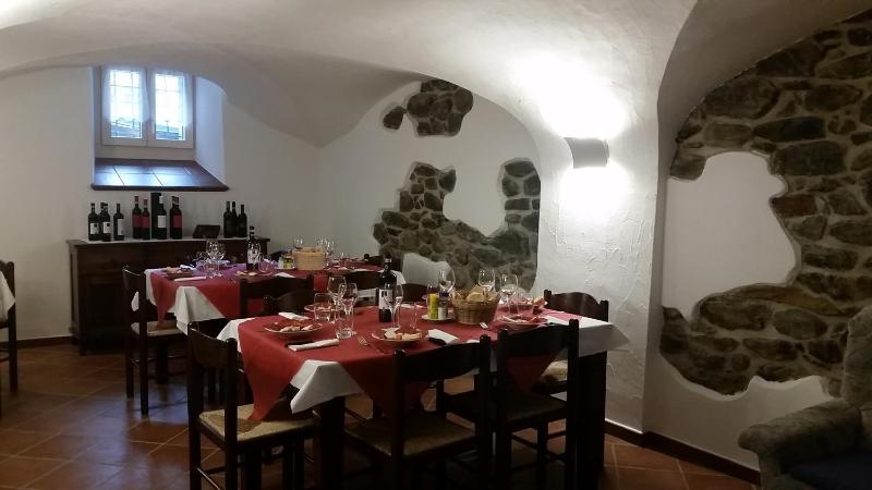 Large Single Room image 3