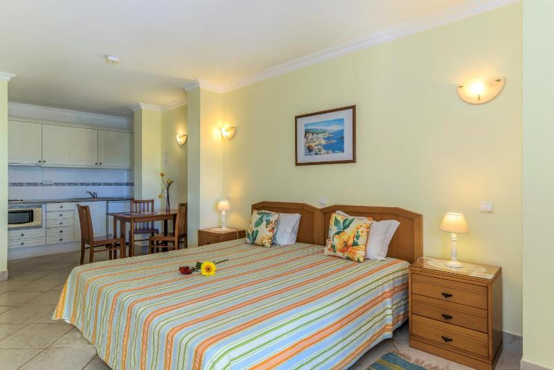 Budget Double or Twin Room image 2