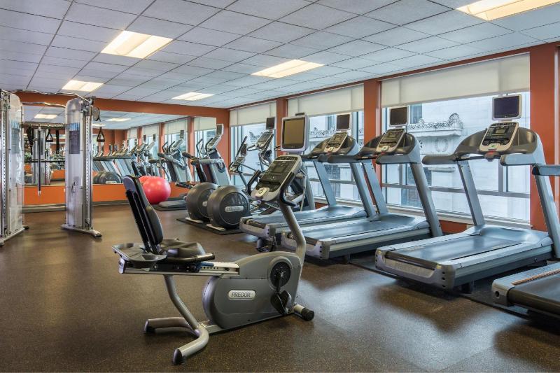 Courtyard by Marriott Portland City Center - image 31