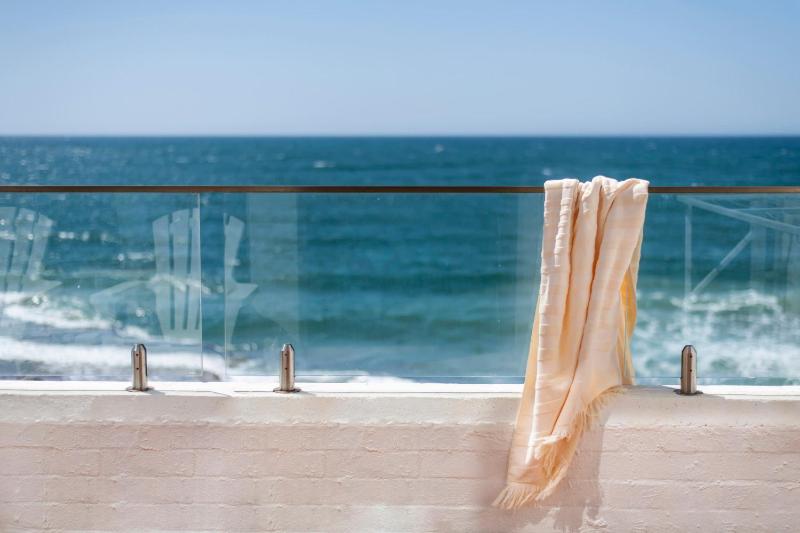 Absolute Oceanfront Yamba - oceanstays - image 16