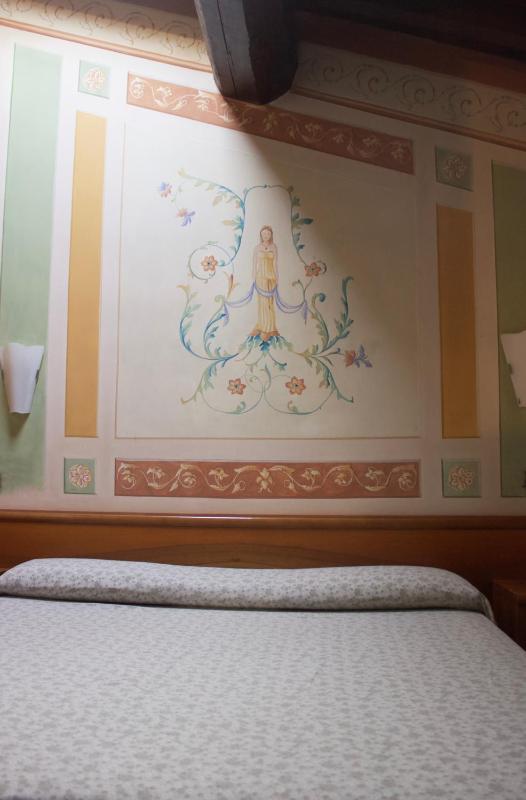 Superior Double or Twin Room with City View image 4