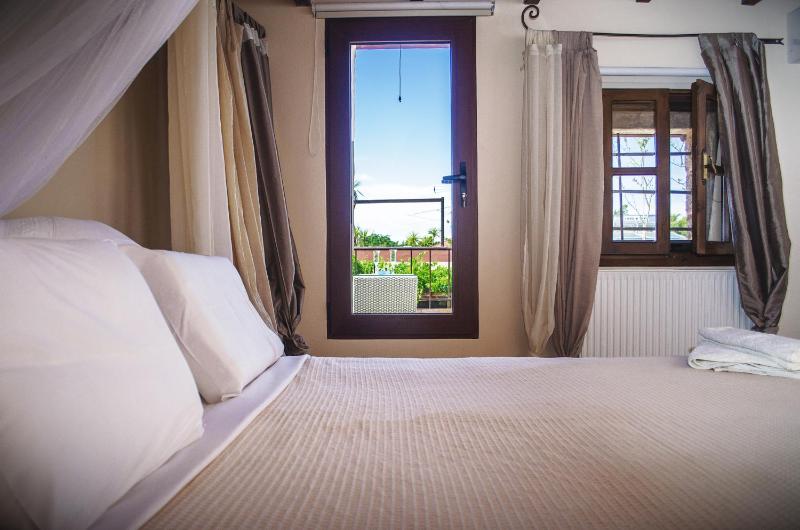 Superior Double Room with Balcony image 1