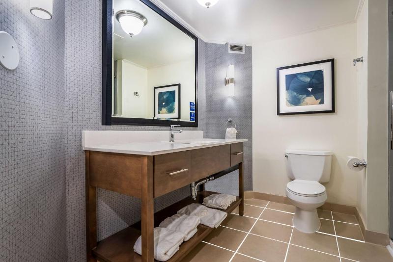 Two-Room Suite with One King Bed and Sofa Bed image 3