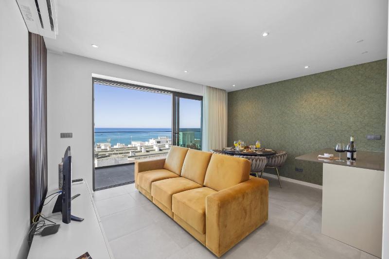 Terracos de Quarteira II Yellow by Real Properties - image 1