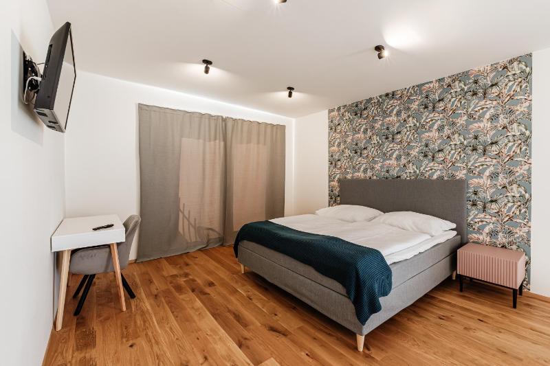 VV hotel & apartments - image 50