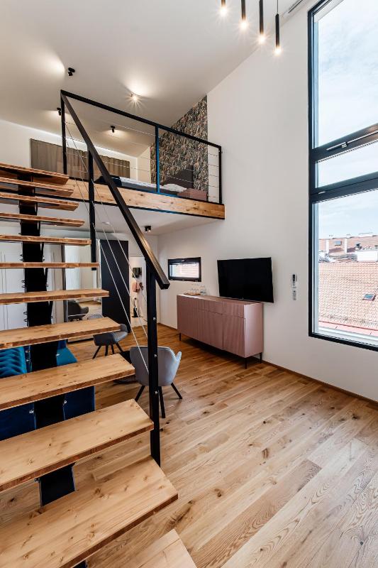 Loft image 3