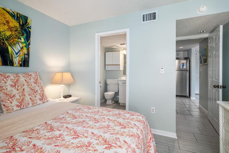 Surfside Shores 2901 - image 35