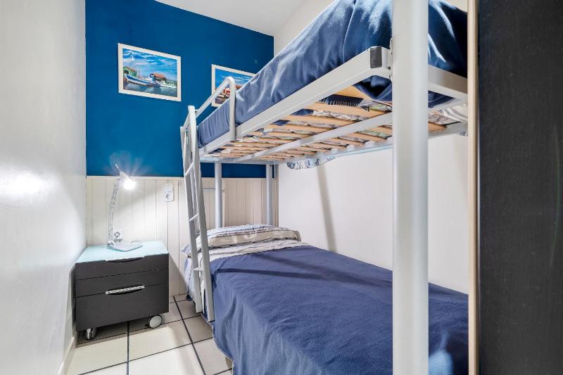 Hauzify I Apartament Capellans - image 12
