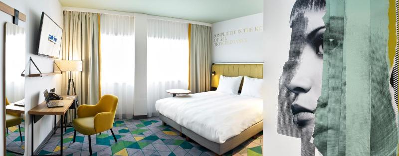 Standard Room image 4