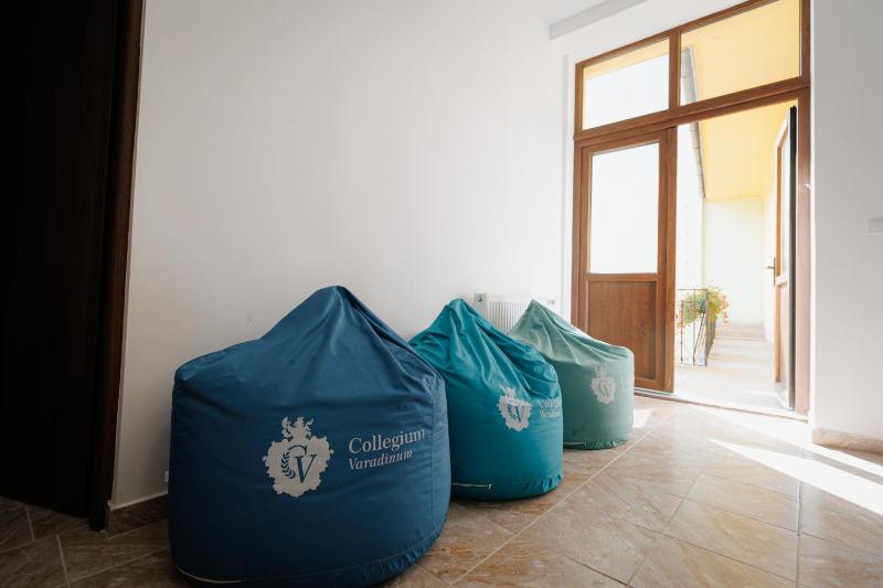 Collegium Varadinum Rooms - image 18