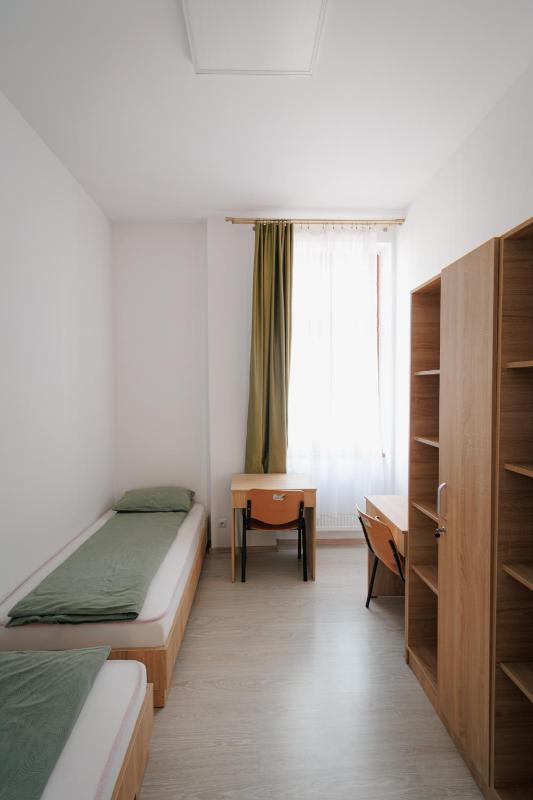 Collegium Varadinum Rooms - image 2
