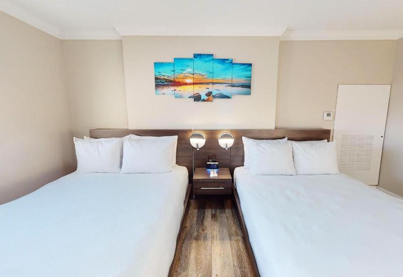 Double Bed Suite image 3