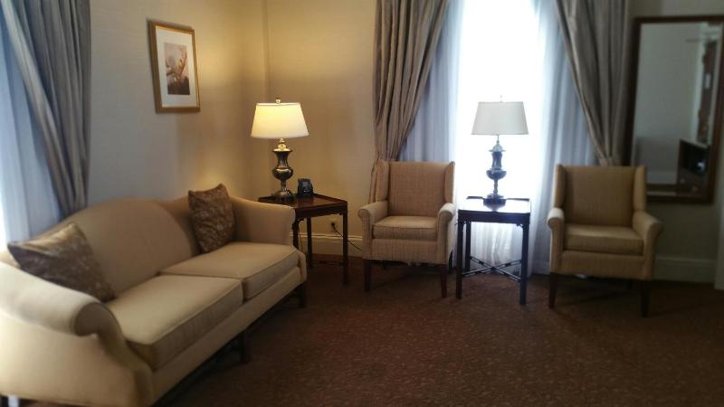 Parlor Room image 2